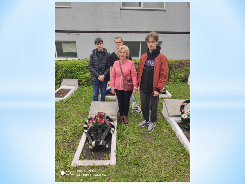 Церемония возложения венков