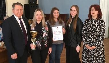 СОРЕВНОВАНИЯ ПО ШАХМАТАМ